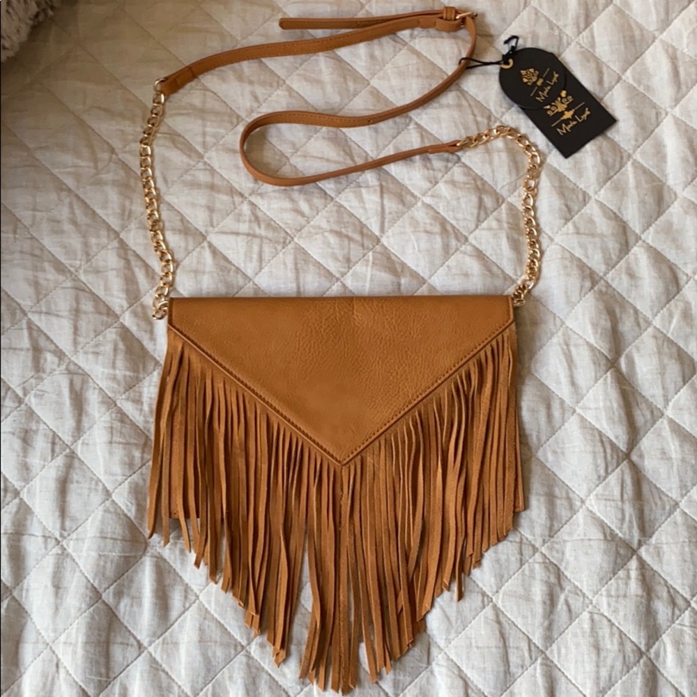 Camel clutch with fringe detail